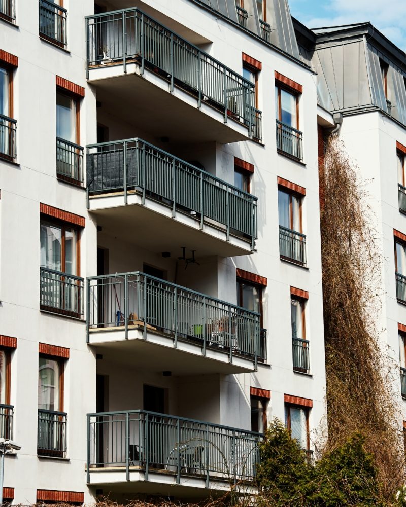 modern-residential-complex-in-gdansk-poland-livi-2025-03-18-15-16-06-utc